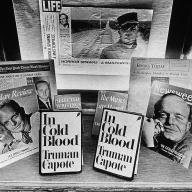 "رمان غیرداستانی" ترومن کاپوتی در خون سرد (1966)" نمونه ای عالی از ادبیات غیرداستانی است.