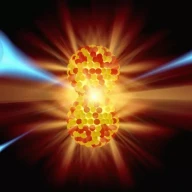 شکافت خود به خودی شکافتن یک هسته اتم از واپاشی رادیواکتیو طبیعی است.