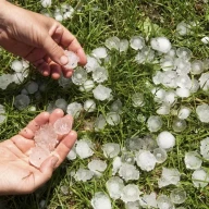 تگرگ به اندازه توپ گلف.