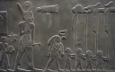 نمای نزدیک از نسخه کپی پالت نرمر در موزه سلطنتی انتاریو