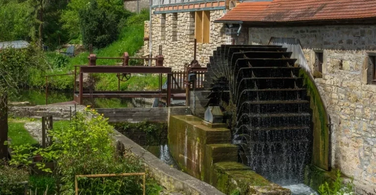 آسیاب آبی قدیمی در بوخفارت، تورینگن