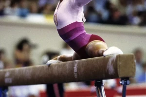 مری لو رتون در طول المپیک ۱۹۸۴