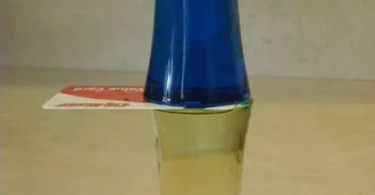 این شکلی است که ترفند جادویی تعویض مایع هنگام تنظیم آن به نظر می‌رسد.