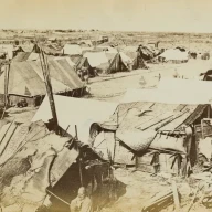 رهبران شورش تایپینگ در سال ۱۸۶۵ در این حصار گردن زده شدند.