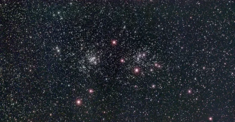 خوشه دوتایی NGC 869 و NGC 884 در برساووش